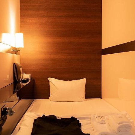 First Cabin Haneda Terminal 1 Токио Экстерьер фото