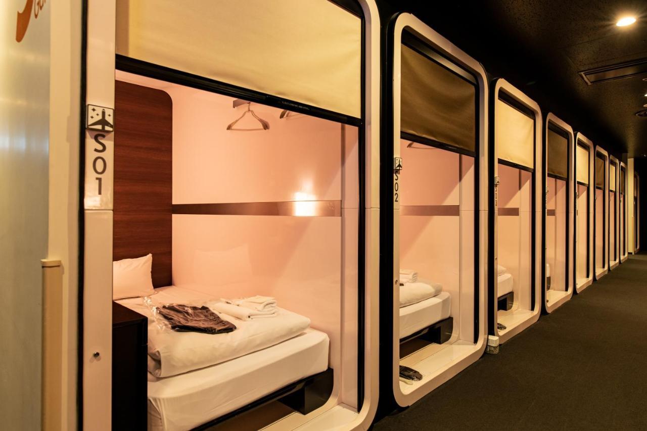 First Cabin Haneda Terminal 1 Токио Экстерьер фото